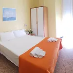 Hotel Naica 3*