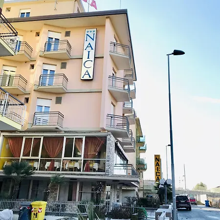Naica Hotel