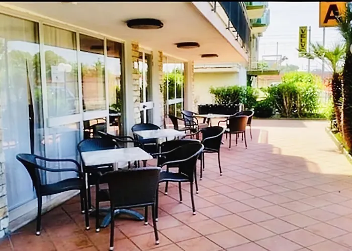 Naica Otel 3*